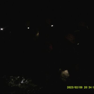 Group1caving6)1)