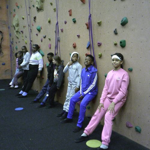 Group1climbwalk1)