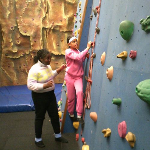Group1climbwalk13)