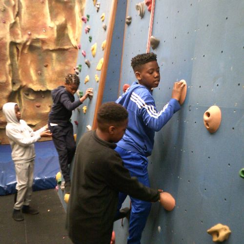 Group1climbwalk22)