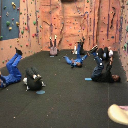 Group1climbwalk4)